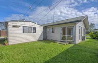 15 Leander Place, Milson