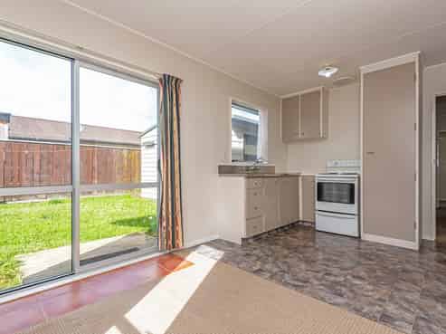 15 Leander Place, Milson