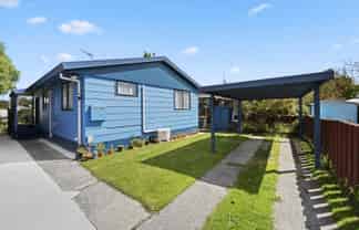 12c Saxbys Road, Glenview