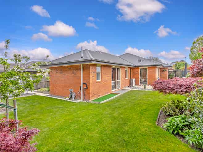 22 Richard Seddon Drive, Northwood