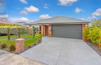 22 Richard Seddon Drive, Northwood