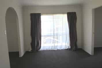 10B Brixton, Mount Eden