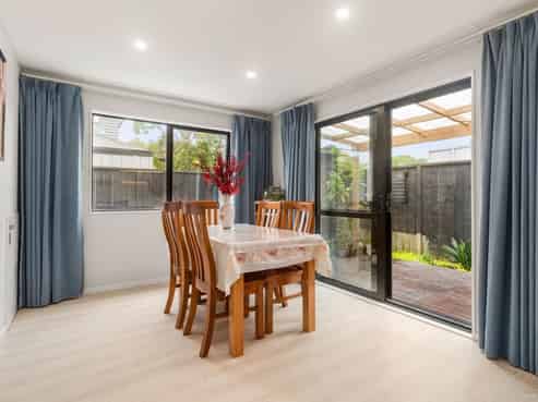 95C Lynwood Road, New Lynn