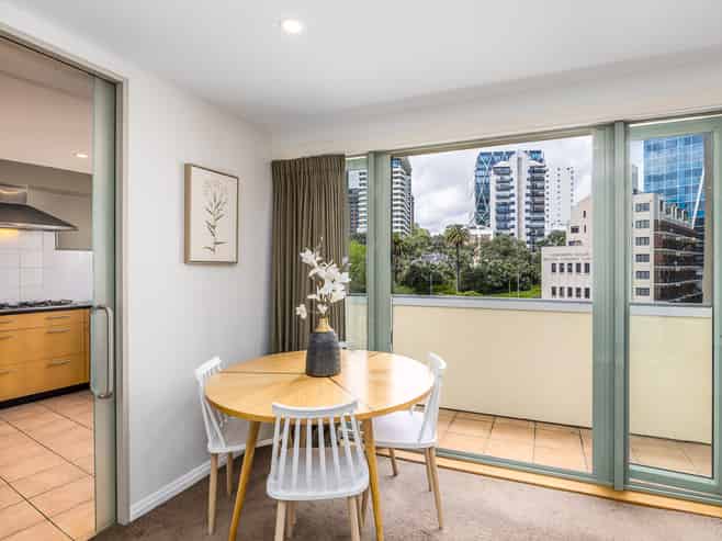 7C/14 Emily Place, Auckland Central