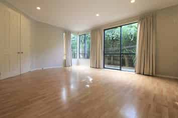 12A Epworth Avenue, Royal Oak