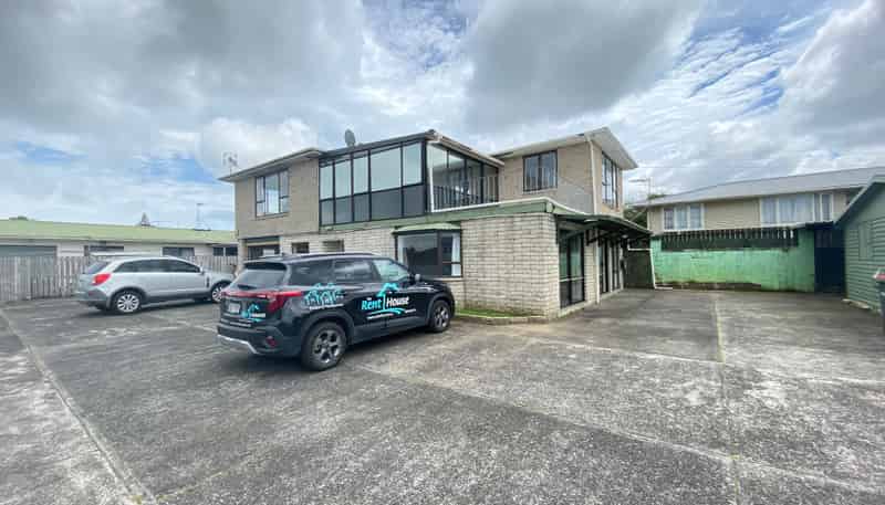 20 Christmas Road, Manurewa