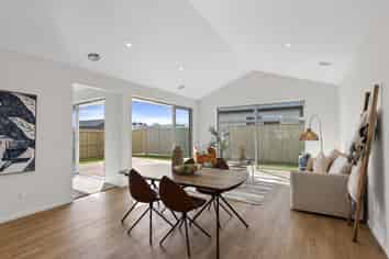 39 River Stone Drive, Halswell