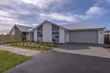 39 River Stone Drive, Halswell