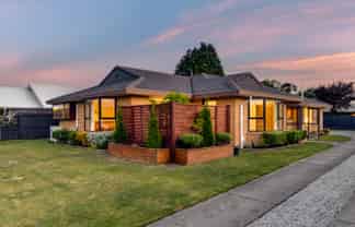 7 Ben Nevis Drive, Broomfield