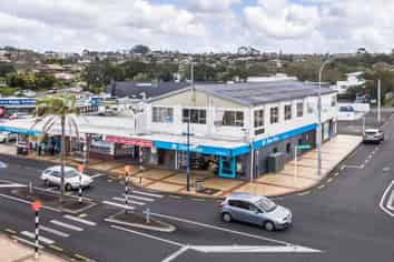 Prime Corner Retail Opportunity – Mairangi Bay