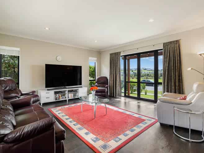 231 Millwater Parkway, Millwater