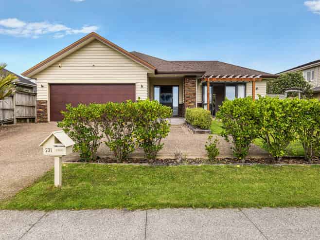 231 Millwater Parkway, Millwater