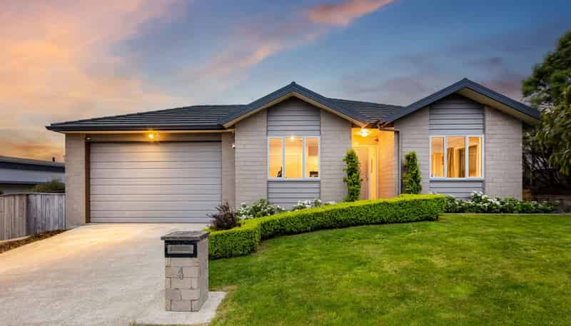 4 Peel Lane, Aotea
