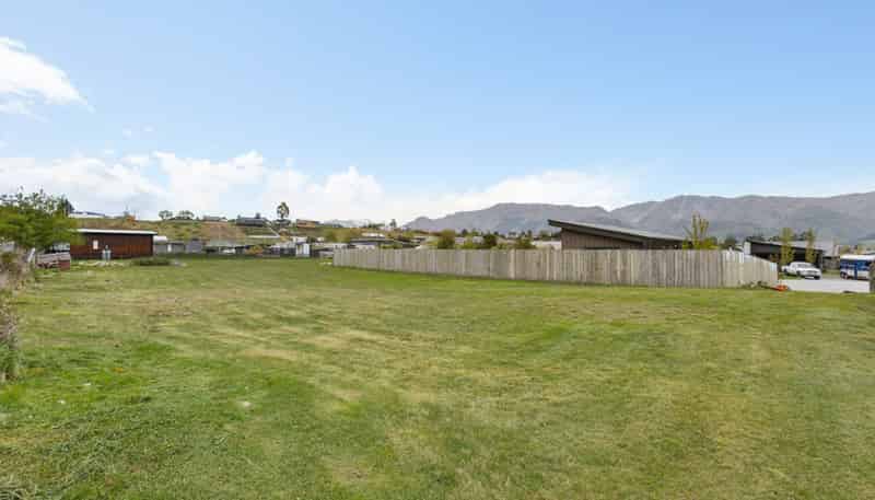 18 Pennycook Place, Lake Hawea