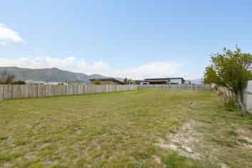 18 Pennycook Place, Lake Hawea