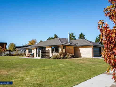 29 Finch Street, Albert Town