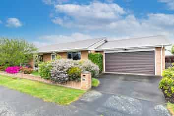 80A Gilberthorpes Road, Hei Hei