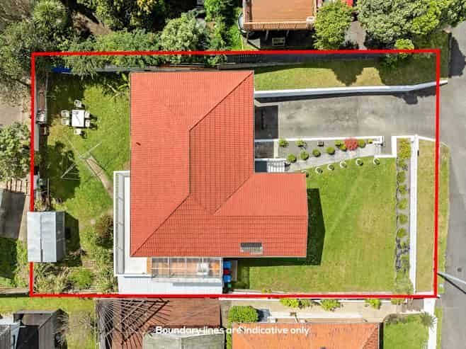 84 Tiverton Road, New Windsor