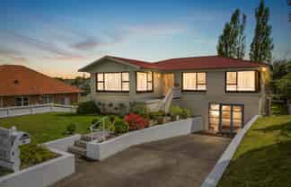 84 Tiverton Road, New Windsor