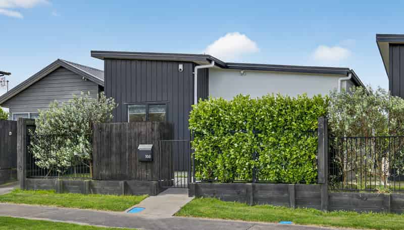 105 Battalion Drive, Papakura