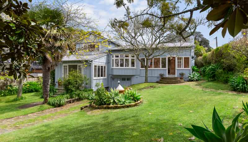 1 Westbourne Road, Murrays Bay