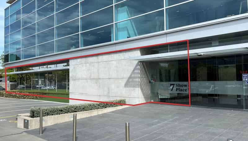 7 Show Place, Addington