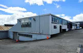 CBRE | Rosebank Warehouse – Available Now