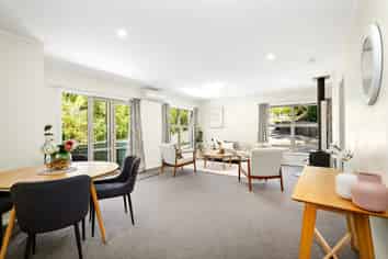 6A Julia Place, Tawa