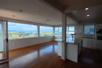 16 Olive Avenue, Nukuhau