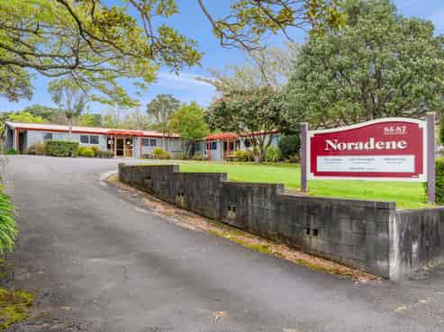 Substantial site on medical golden mile