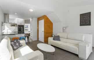1/22A Willcott Street, Mount Albert