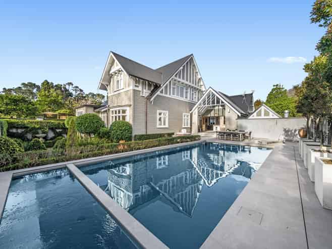 45 Watling Street, Epsom