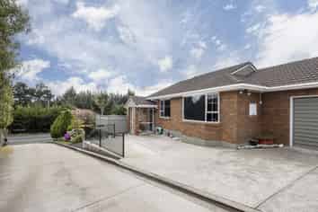 301 Brighton Road, Waldronville