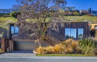 61 McDonnell Road, Arrowtown