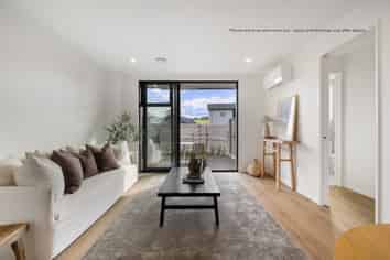 2/2 Courtenay Street, Saint Albans