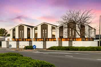 2/2 Courtenay Street, Saint Albans