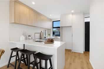 2/2 Courtenay Street, Saint Albans