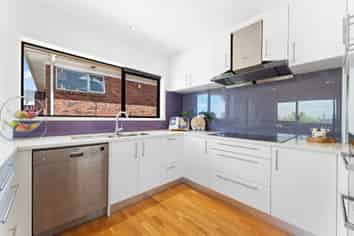 23 Ravenwood Drive, Forrest Hill