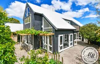 25 Calluna Crescent, Totara Heights