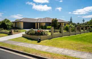 10 Karo Street, Ruakaka