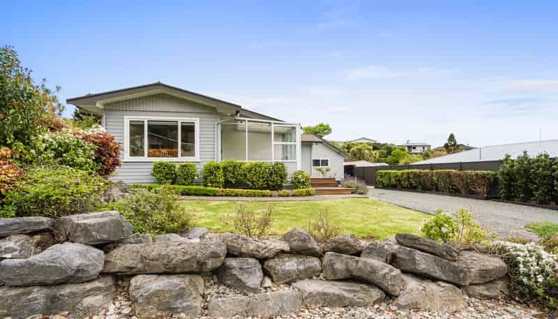 38 Churchill Avenue, Richmond