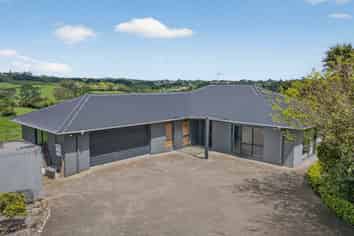 293 Ostrich Road, Patumahoe