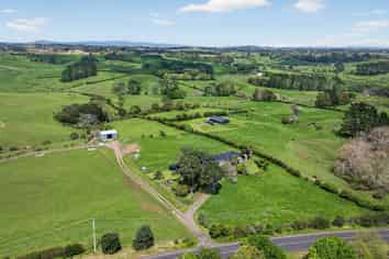 293 Ostrich Road, Patumahoe