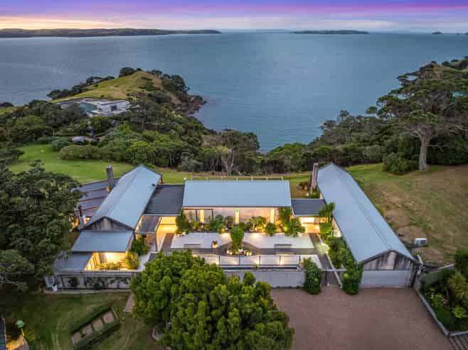 155 Nick Johnstone Drive, Waiheke Island