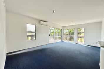 2 Carey Place, Otara