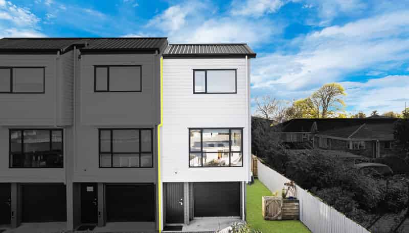 8/45 Dale Crescent, Pakuranga