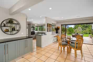 388E Joyce Road, Pyes Pa