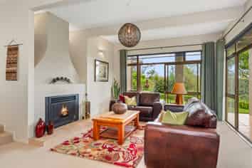 388E Joyce Road, Pyes Pa