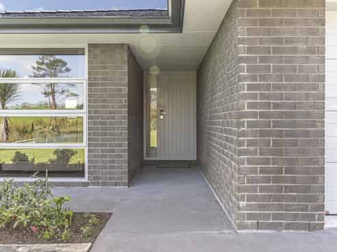 210 Maude Road, Kaimiro