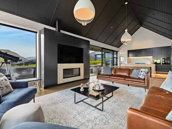 17 Falconer Rise, Jacks Point